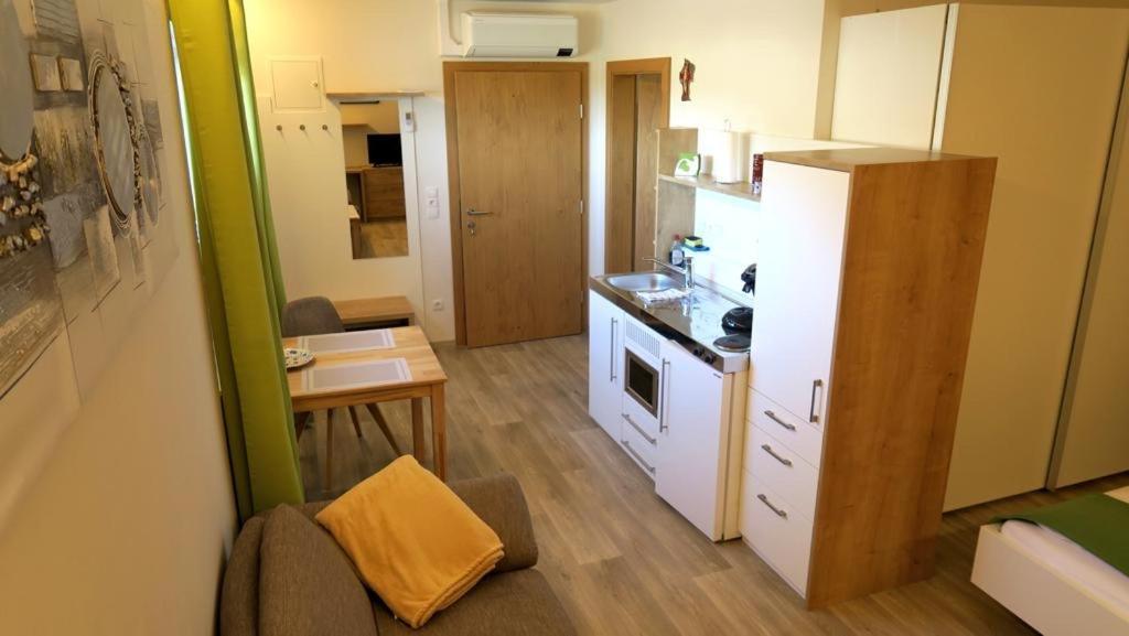 Privatzimmer Vermietung Helmut Bürgmann Kirchberg bei Mattighofen Exterior foto
